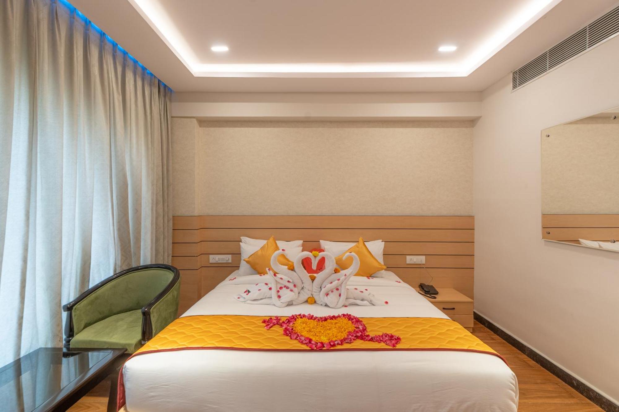 Serene Resort Hyderabad Shamshabad Esterno foto
