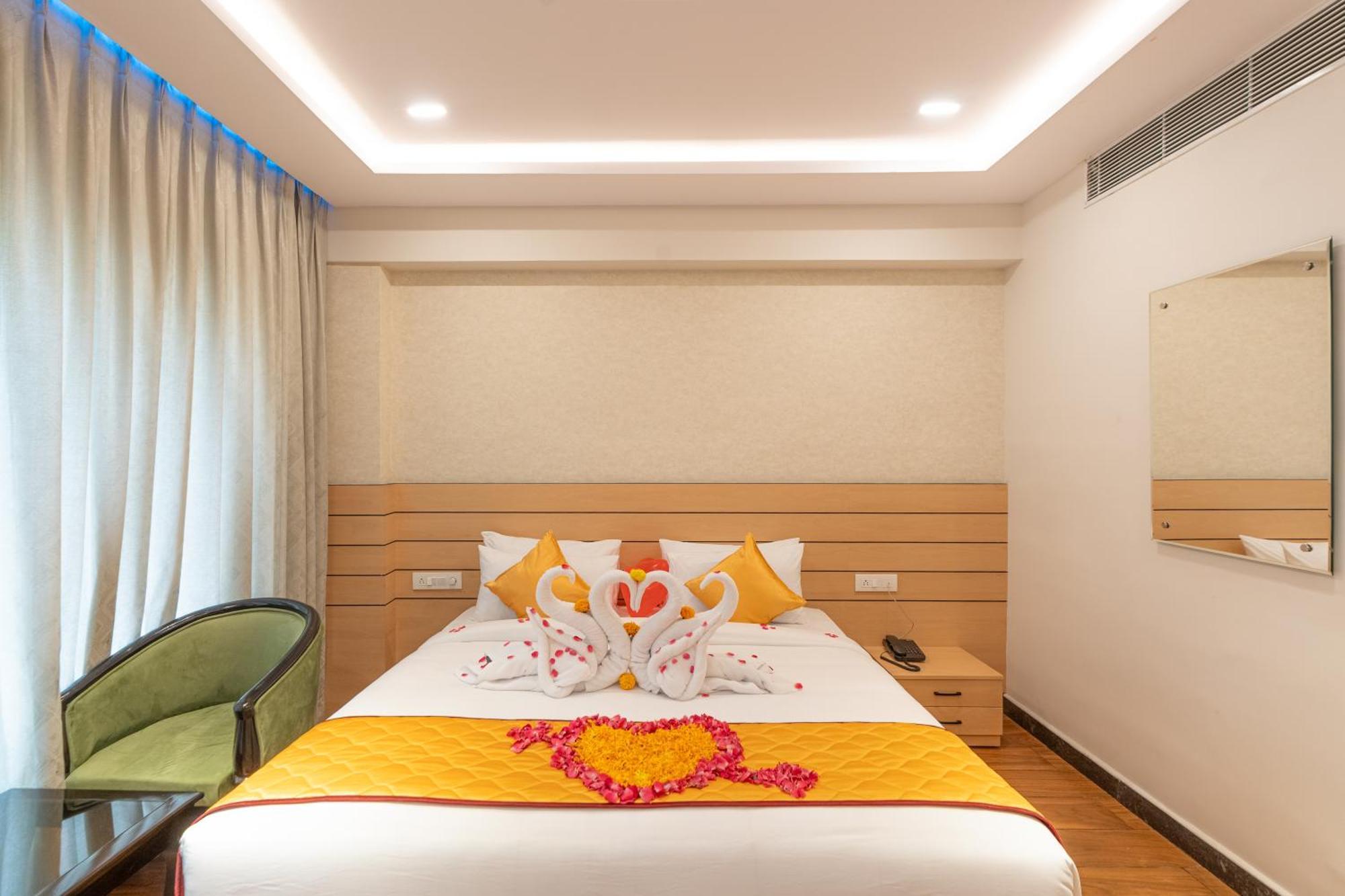 Serene Resort Hyderabad Shamshabad Esterno foto