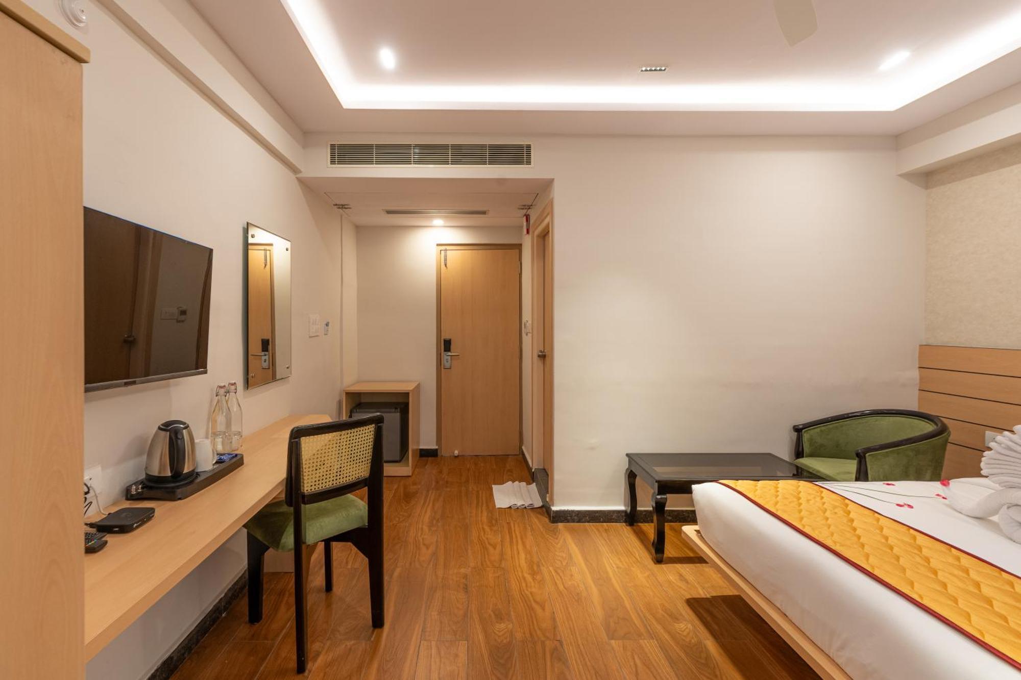 Serene Resort Hyderabad Shamshabad Esterno foto
